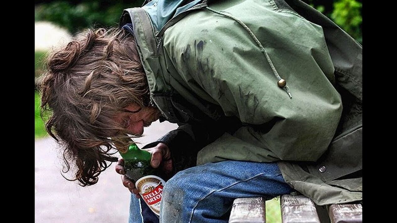 Okrajový životní styl je důsledkem mužského alkoholismu